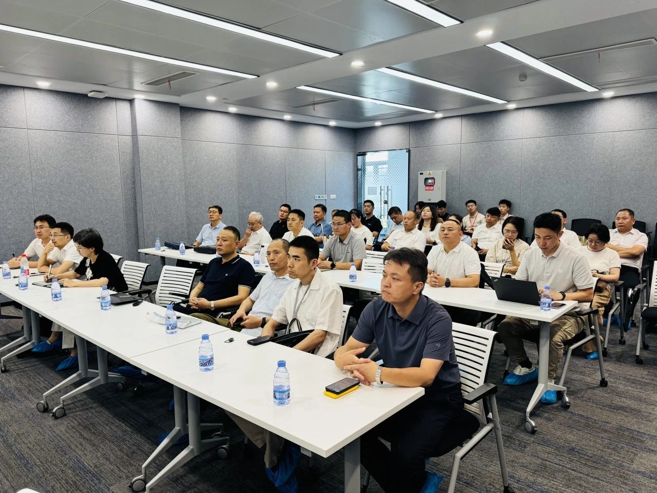 AG8�콢����(�й�)������ҳ